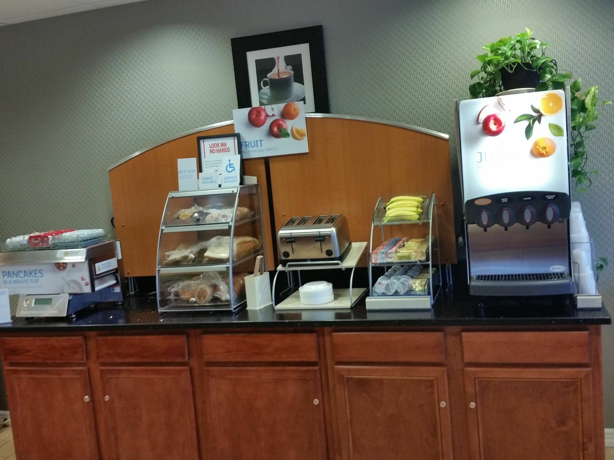 Holiday Inn Express & Suites Allentown-Dorney Park Area By Ihg Ngoại thất bức ảnh